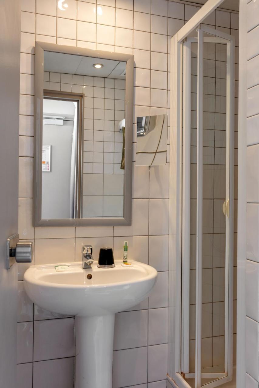 Hotel Des Nations Saint Germain Paris Bagian luar foto